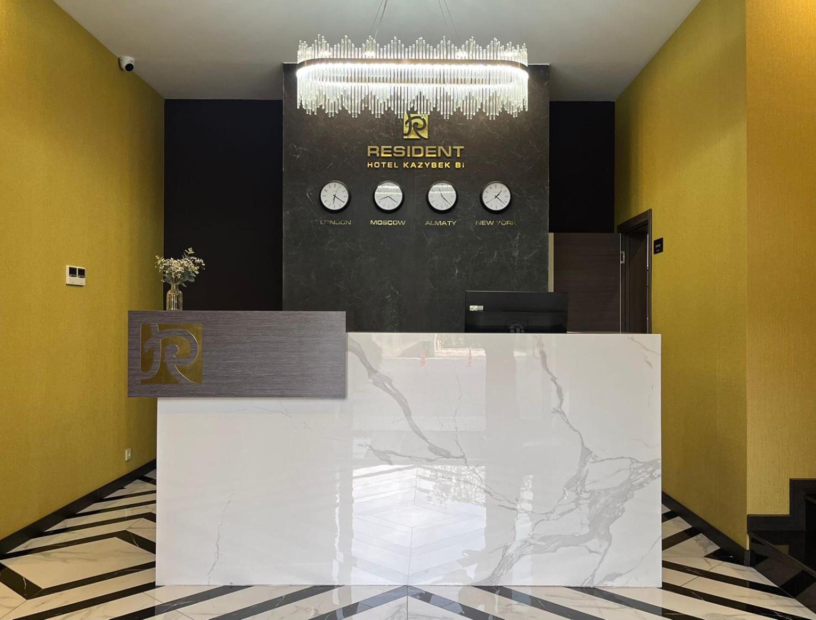 Resident Hotel Kazybek Bi Almaty Exterior photo